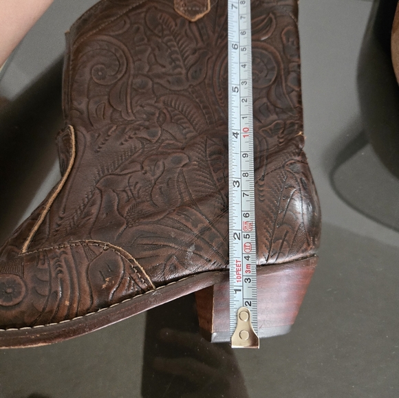 Vintage RARE tooled cowgirl boots - Picture 8 of 11